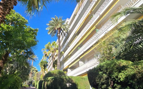 Appartement à vendre    2 pièces • 56,45 m2 Nice