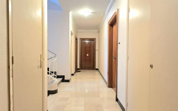 Appartement à vendre    2 pièces • 56,45 m2 Nice