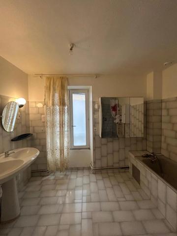 Location Maison 5 pièces 145 m2 à Moret-Loing-Et-Orvanne