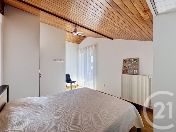 Maison à vendre  5 pièces - 130,08 m 2   GUJAN MESTRAS  - 33