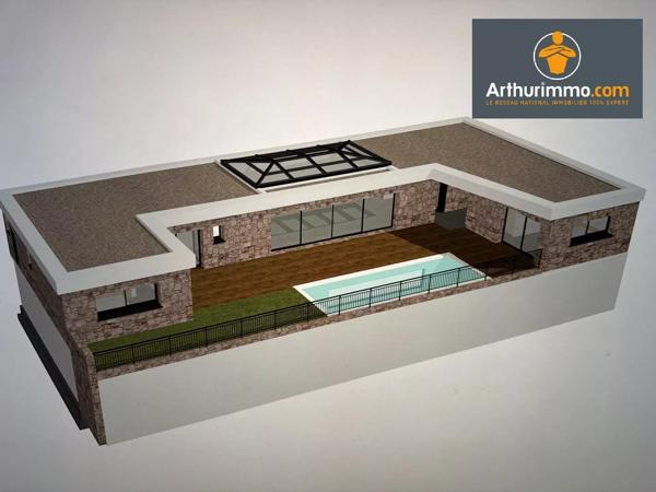 Vente                                                      Terrain
                        
                                         718 m2                     à Porticcio