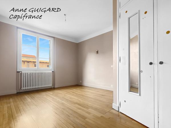 ANNECY (74) - Appartement 3 PIECES de 91m² de style Bourgeois avec cave