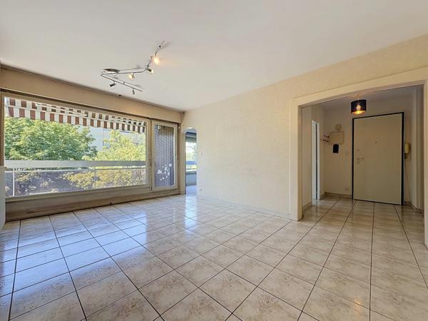 Appartement type T4 - 84m² - emplacement calme et arboré - ANNEMASSE (74)