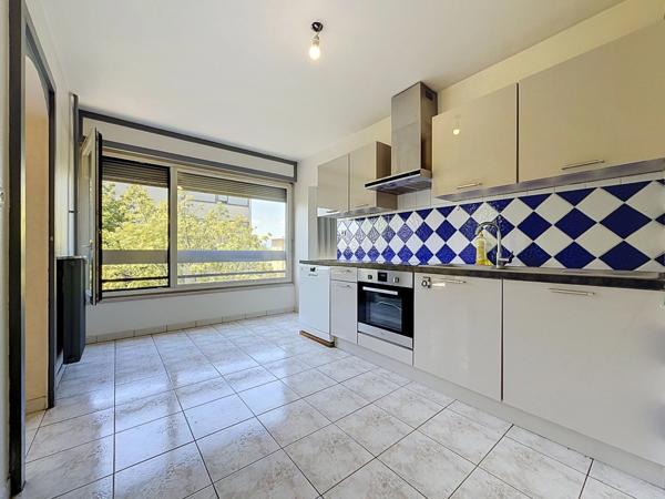 Appartement type T4 - 84m² - emplacement calme et arboré - ANNEMASSE (74)