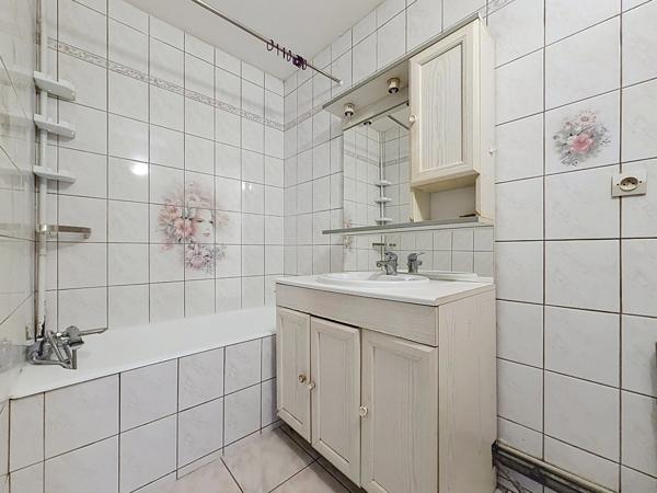 Appartement type T4 - 84m² - emplacement calme et arboré - ANNEMASSE (74)