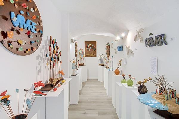 A VENDRE en EXCLUSIVITE à DRAGUIGNAN - LOCAL COMMERCIAL AVEC ATELIER ET VASTE ESPACE DE STOCKAGE