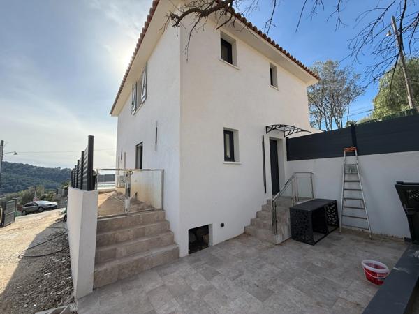 Maison à vendre 4 pièces TOULON (83)