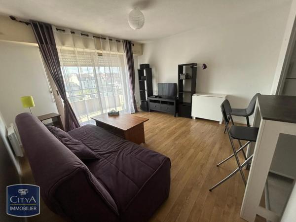 Appartement à louer 2 pièces 44.77m² Pau (64000)