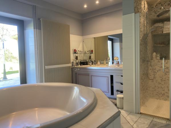 Maison à vendre à Montalembert (79190) - Deux-Sèvres