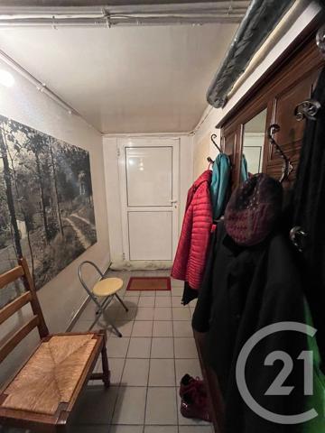 Maison à vendre  6 pièces - 130 m 2   CHATELLERAULT  - 86
