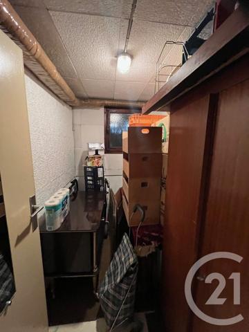 Maison à vendre  6 pièces - 130 m 2   CHATELLERAULT  - 86