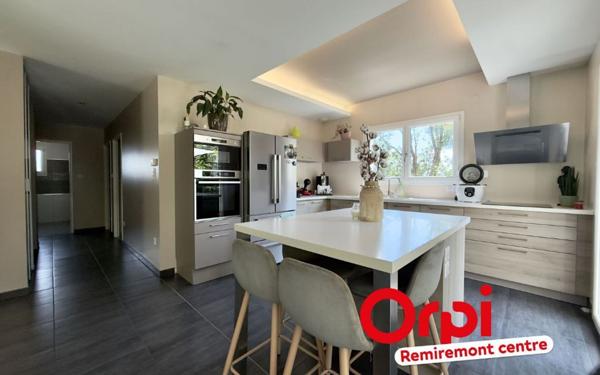 Maison à vendre    4 pièces •  Saint-Nabord