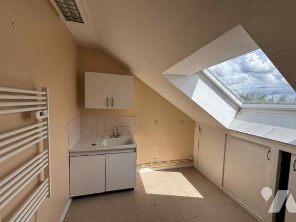 Nouveau mandat sur la commune de WARCQ à usage professionnel uniquement:

Maison à usage prof...