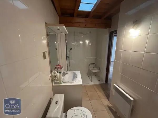 Maison à louer 3 pièces 78.14m² Pamiers (09100)