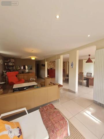 Achat - Maison Réguiny 56500 11 pièces 369 m 2 902 m 2