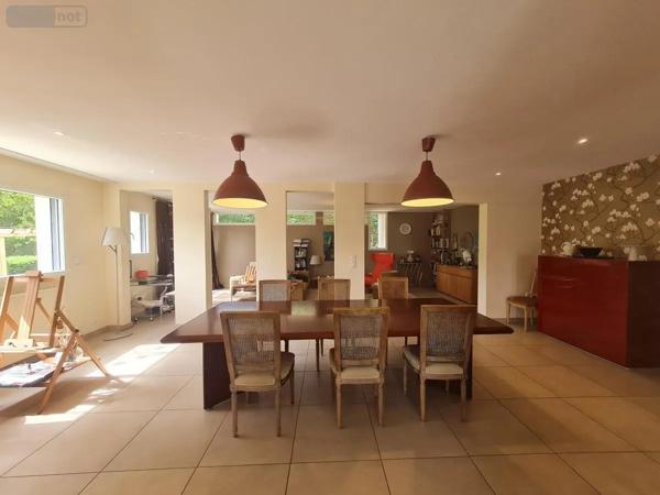 Achat - Maison Réguiny 56500 11 pièces 369 m 2 902 m 2