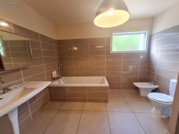 Achat - Maison Réguiny 56500 11 pièces 369 m 2 902 m 2
