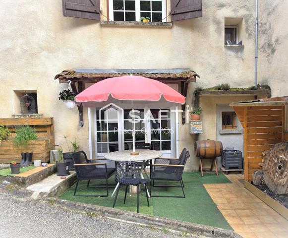 maison t7 de 170m², avec jardin non atennant