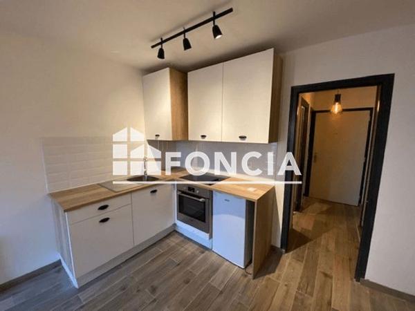 Location Appartement 2 pièces 35.4 m² - 2 4 6 RUE GORITZ Mont De Marsan 40000