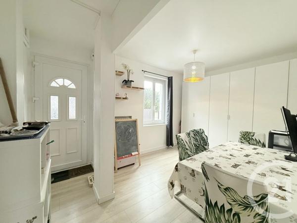Maison à vendre  4 pièces - 95 m 2   BONNEVILLE  - 74
