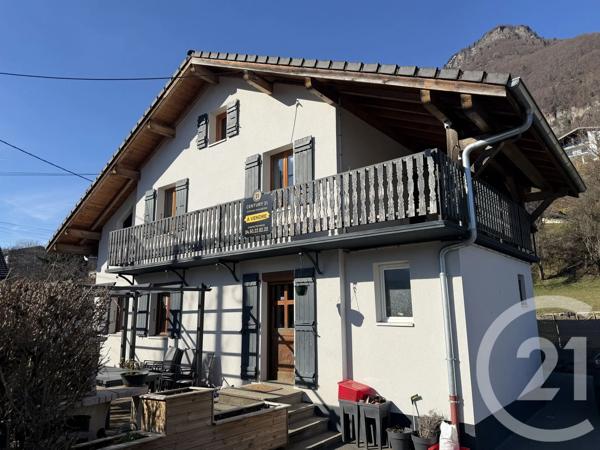 Maison à vendre  4 pièces - 95 m 2   BONNEVILLE  - 74