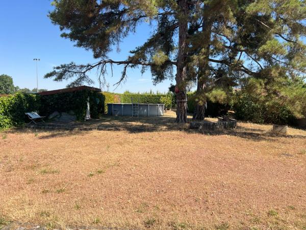 Propriete à vendre 8 pièces Proche de ROANNE (42)