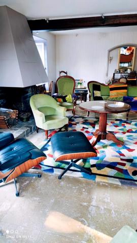 Propriete à vendre 8 pièces Proche de ROANNE (42)