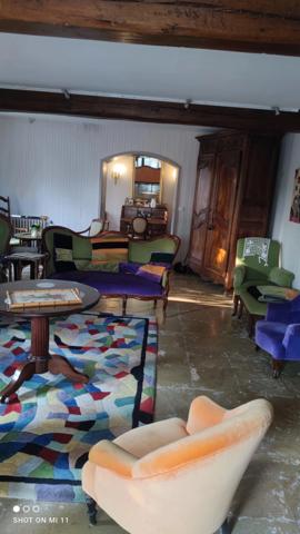 Propriete à vendre 8 pièces Proche de ROANNE (42)