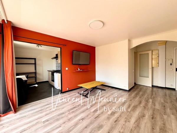 3 Chambres / Lumineux / Ascenseur / Parking
