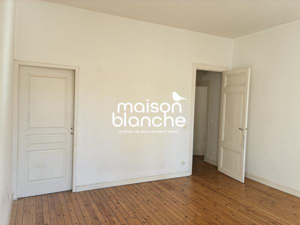 APPARTEMENT  TYPE T2