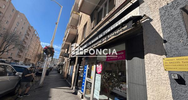 À vendre Local commercial 63 m² - Toulon 83200
