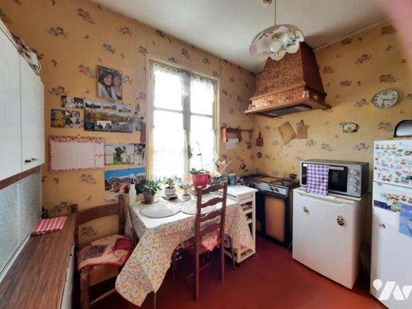MAISON DE VILLE
