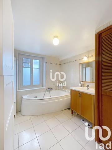 Maison à vendre 4 pièces 92 m² Ferrières-en-Brie