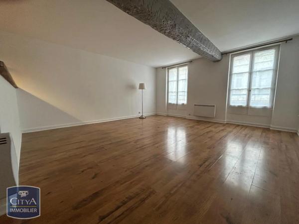 Appartement à louer 2 pièces 48.74m²