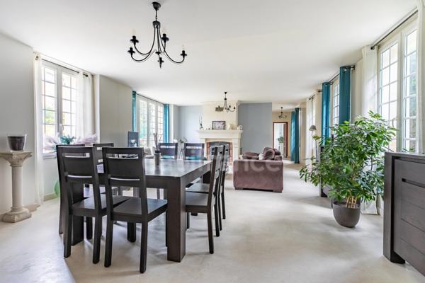 Maison à vendre 8 pièces VILLERS COTTERETS (02)