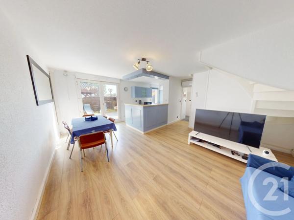 Maison à vendre  4 pièces - 66,84 m 2   COLOMIERS  - 31