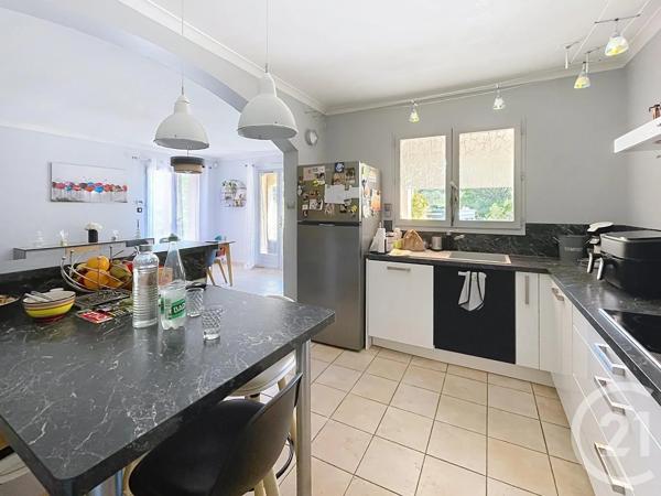 Maison à vendre  4 pièces - 83 m 2   BAGNOLS SUR CEZE  - 30