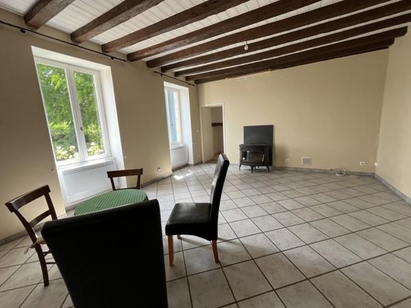 Maison à vendre |  Charenton-du-Cher |  6 pièces | 178 m²