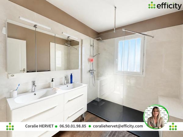 Maison
         5 pièces
        - 110 m² 239 000 €*