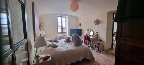 Rochemaure - Appartement  7 pièce(s) 160 m2