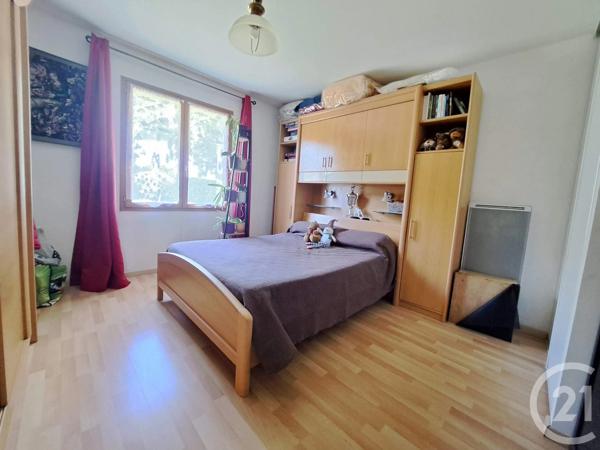 Maison à vendre  4 pièces - 113 m 2   CARBONNE  - 31