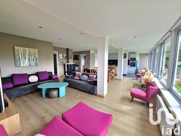 Maison 4 pièces de 107 m² à Forges-les-Eaux (76440)