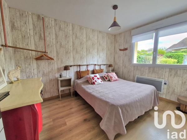 Maison 4 pièces de 107 m² à Forges-les-Eaux (76440)