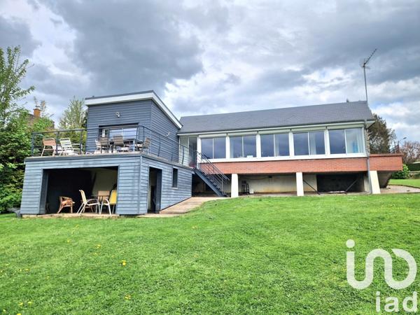 Maison 4 pièces de 107 m² à Forges-les-Eaux (76440)