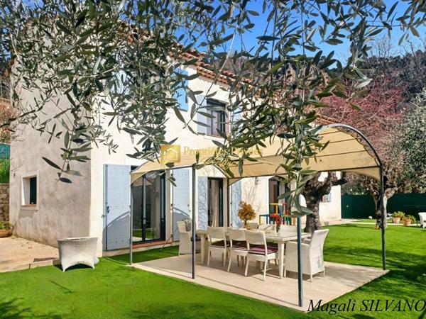 Mas rénové - Vue panoramique plein sud - St-François