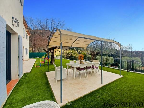 Mas rénové - Vue panoramique plein sud - St-François