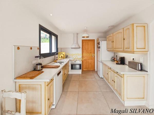 Mas rénové - Vue panoramique plein sud - St-François