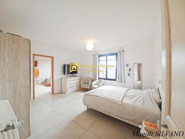 Mas rénové - Vue panoramique plein sud - St-François