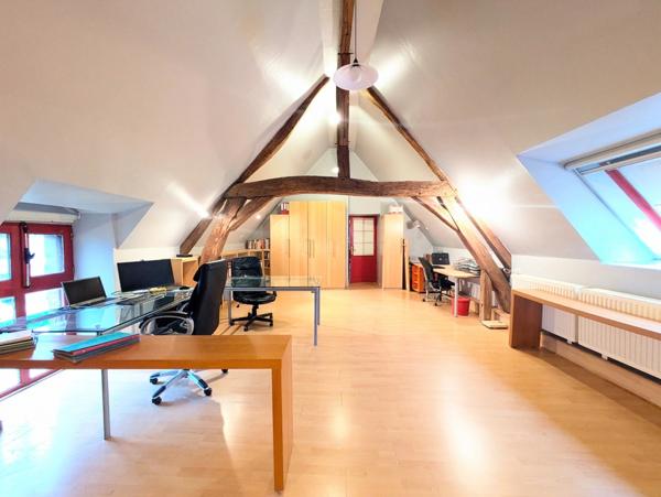 Longère à vendre 207 m² – Terrain 1 200 m² – Amilly (45)