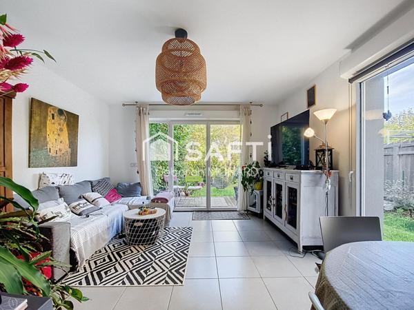 MAISON FAMILIALE SUR LE HAILLAN